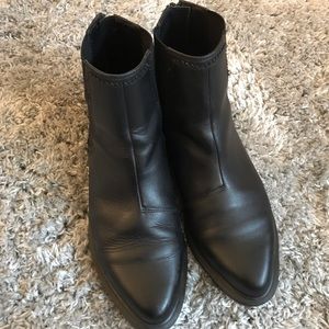 Dr. Martens Zillow Temperley Chelsea Boots